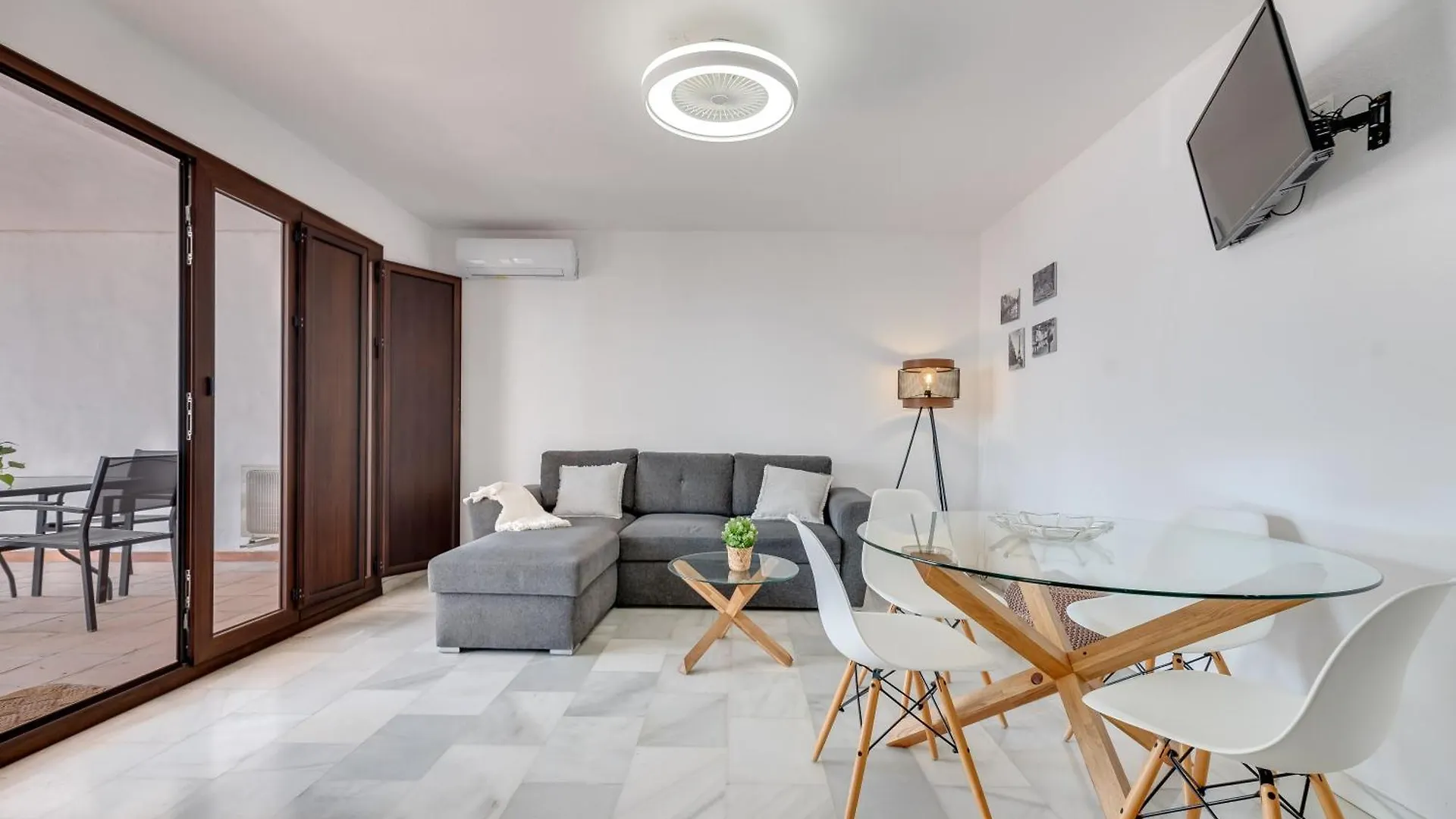 Apartamento Con Amplio Porche Y Bbq Benalmadena